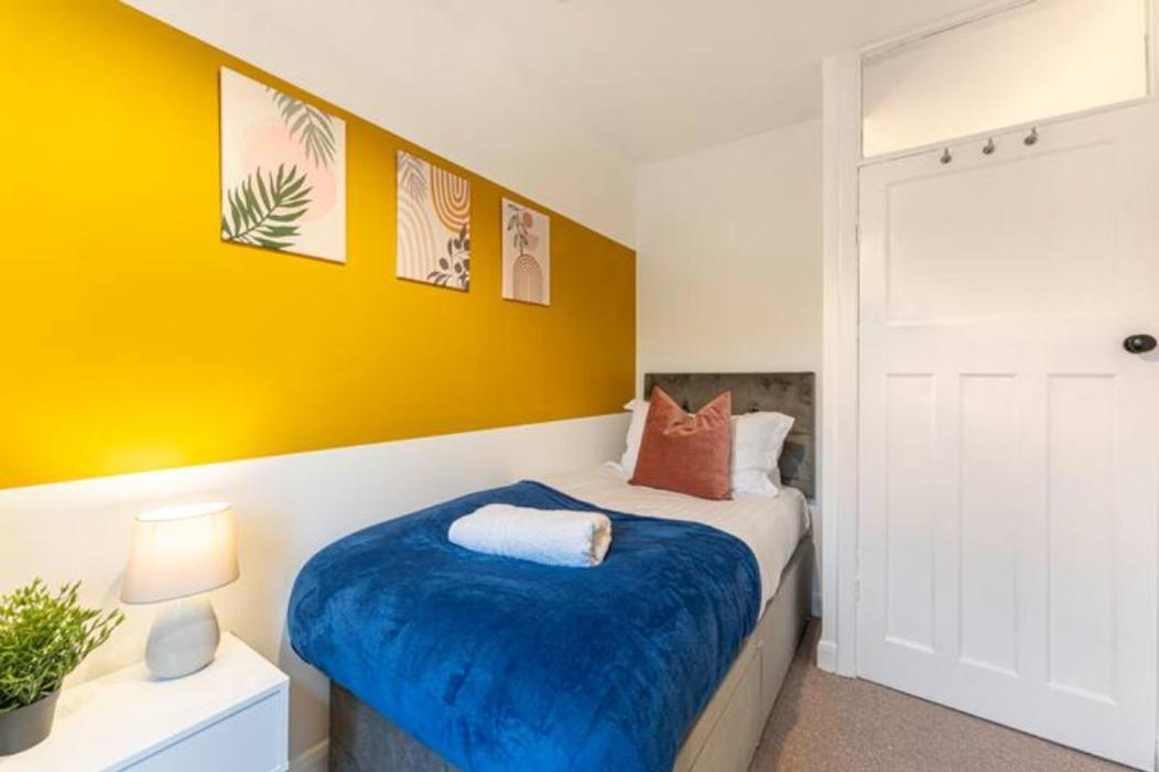 Stylish House - Close To Centre - Free Parking, Super-fast Wifi And Smart Tvs By Yoko